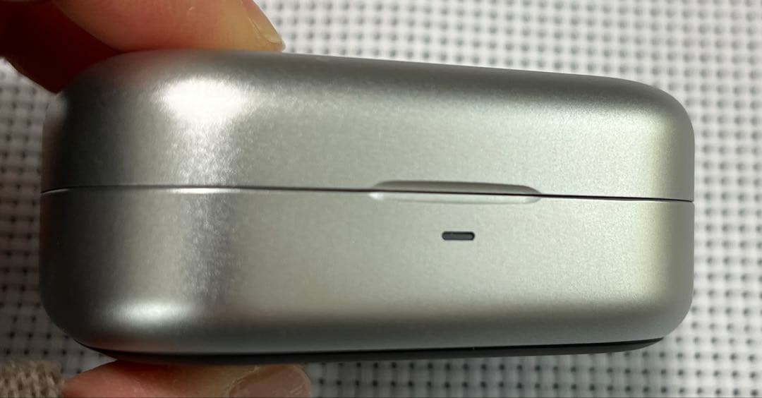 Bang & Olufsen Beoplay Eleven ワイヤレスイヤホン