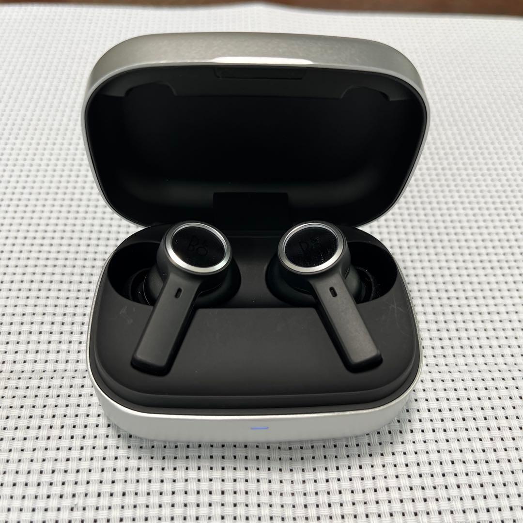 Bang & Olufsen Beoplay Eleven ワイヤレスイヤホン