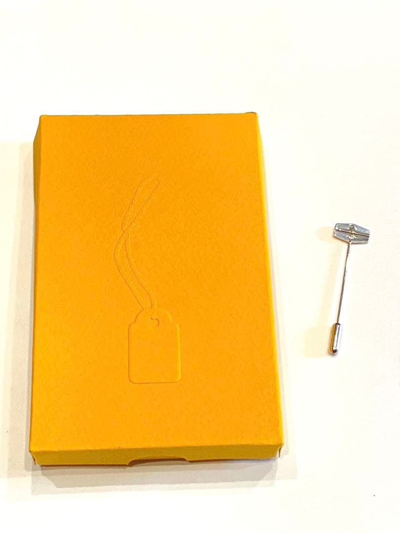 新品未使用　アクセップ　ガーメントピン　ロンハーマン