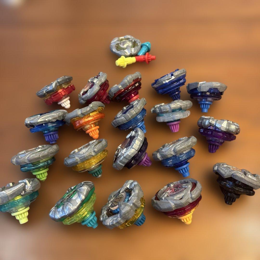 ア*号様 ベイブレード X ベイ20個セット