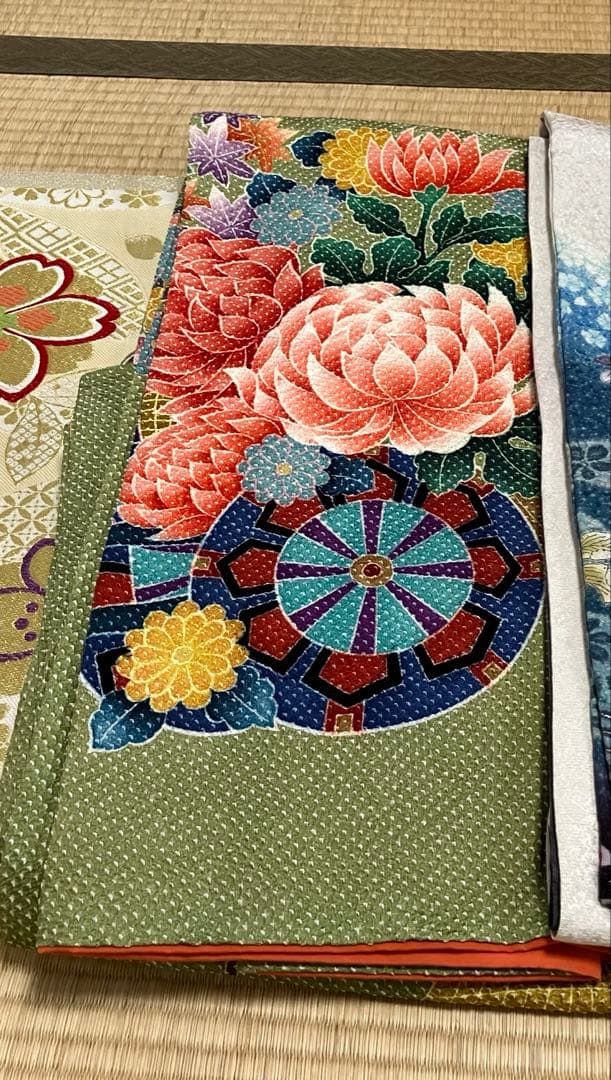 藤娘きぬたや　正絹総絞り振袖