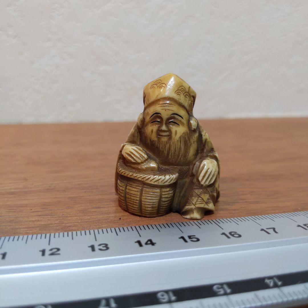 時代提物 七福神根付 天然素材 【寿老人】高さ約3.7cm 重さ約22ｇ縁起物