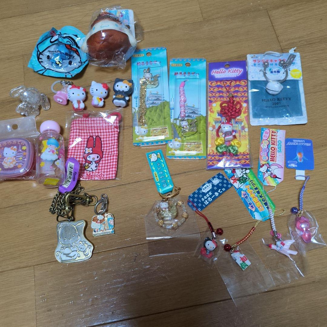 ハローキティ・マイメロディ ストラップセット