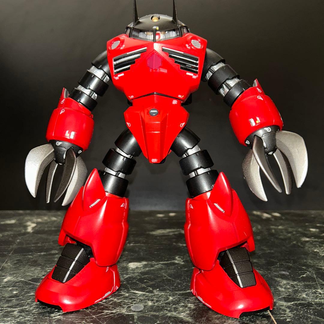 ガンプラ完成品　MG1/100ズゴック　プラモデル完成品