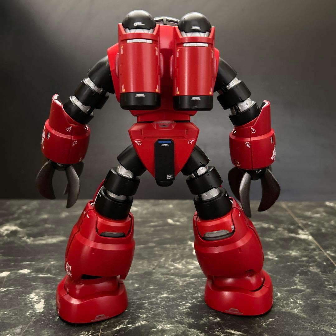 ガンプラ完成品　MG1/100ズゴック　プラモデル完成品