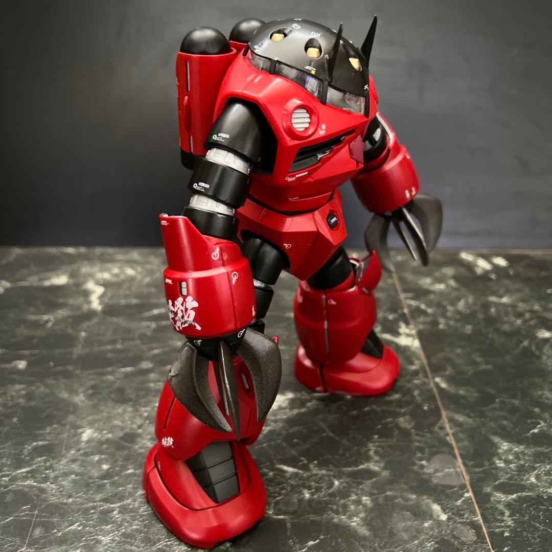 ガンプラ完成品　MG1/100ズゴック　プラモデル完成品