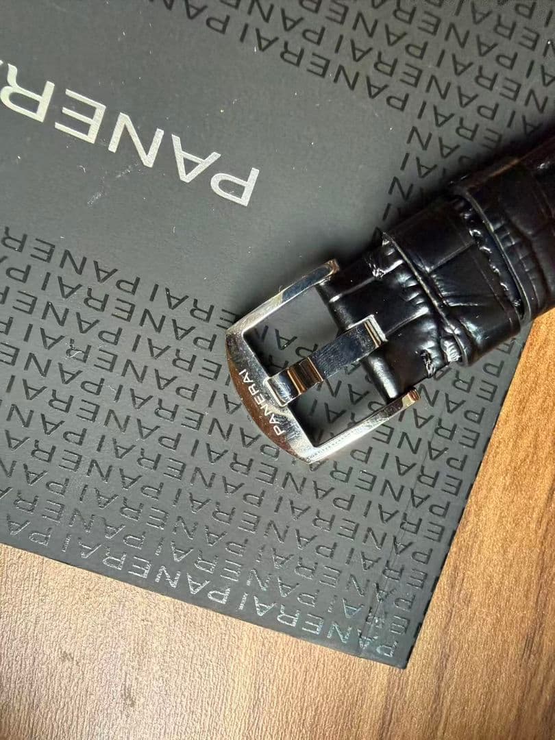 パネライルミノール デゥエ PAM01250 スモールセコンド デイト 自動巻き