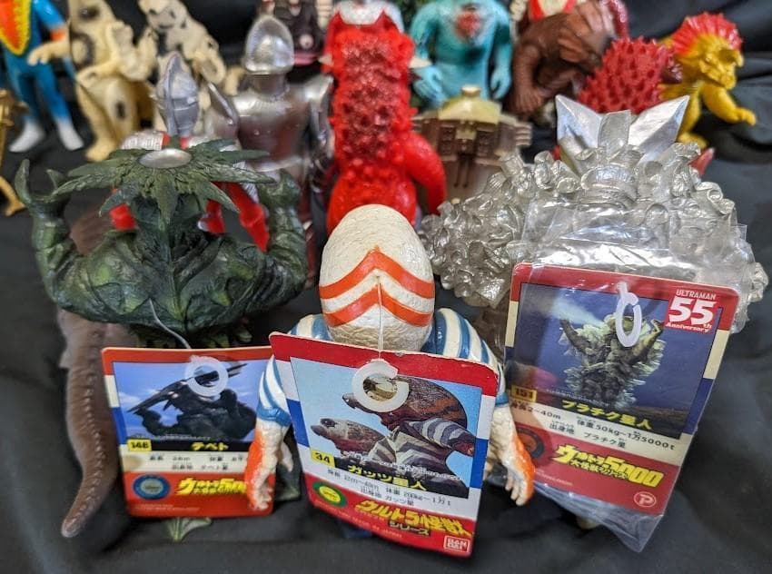 ウルトラセブン＆登場怪獣・宇宙人（バンダイ）ソフビ37体セット＋４