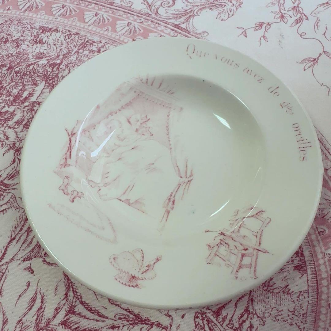 セール　フランスアンティーク　おままごと食器　赤ずきん　ジアン　Gien 赤B