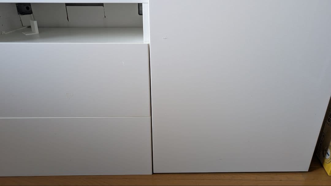 IKEA テレビ台　ホワイト