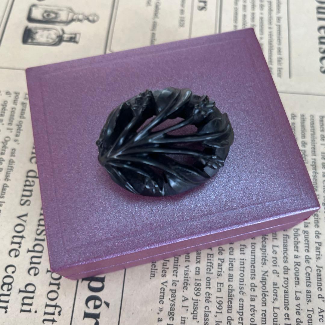 【超激レア!】英国 ヴィクトリアン　モーニング ウィットビー ジェット ブローチ