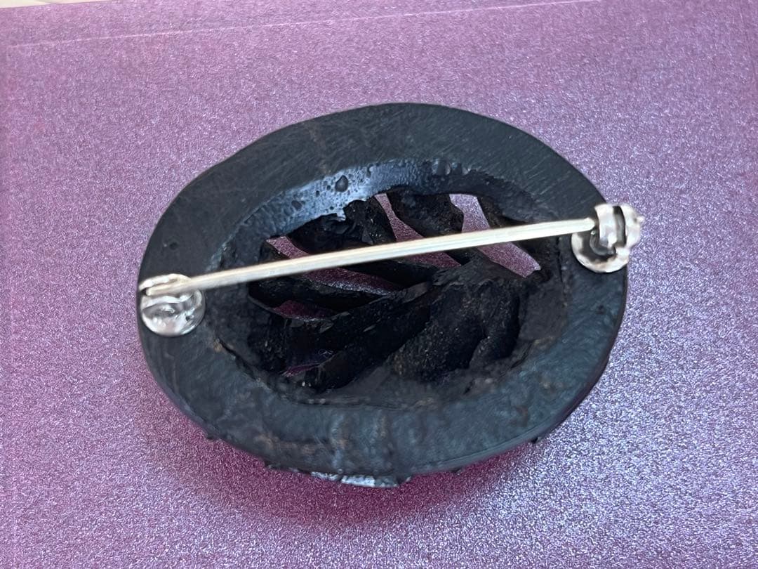 【超激レア!】英国 ヴィクトリアン　モーニング ウィットビー ジェット ブローチ