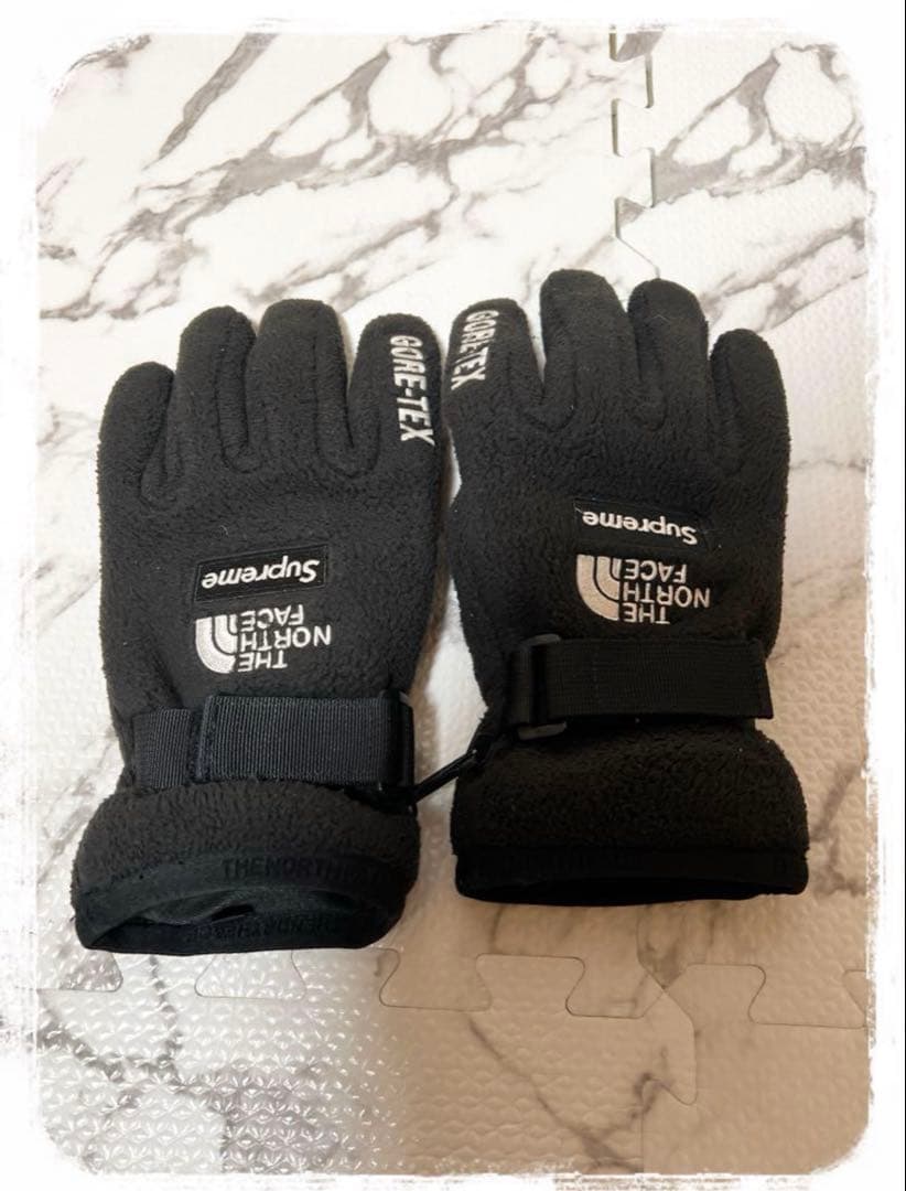 0*0様 ☘️P1☘THE NORTH FACE × Supreme グローブ