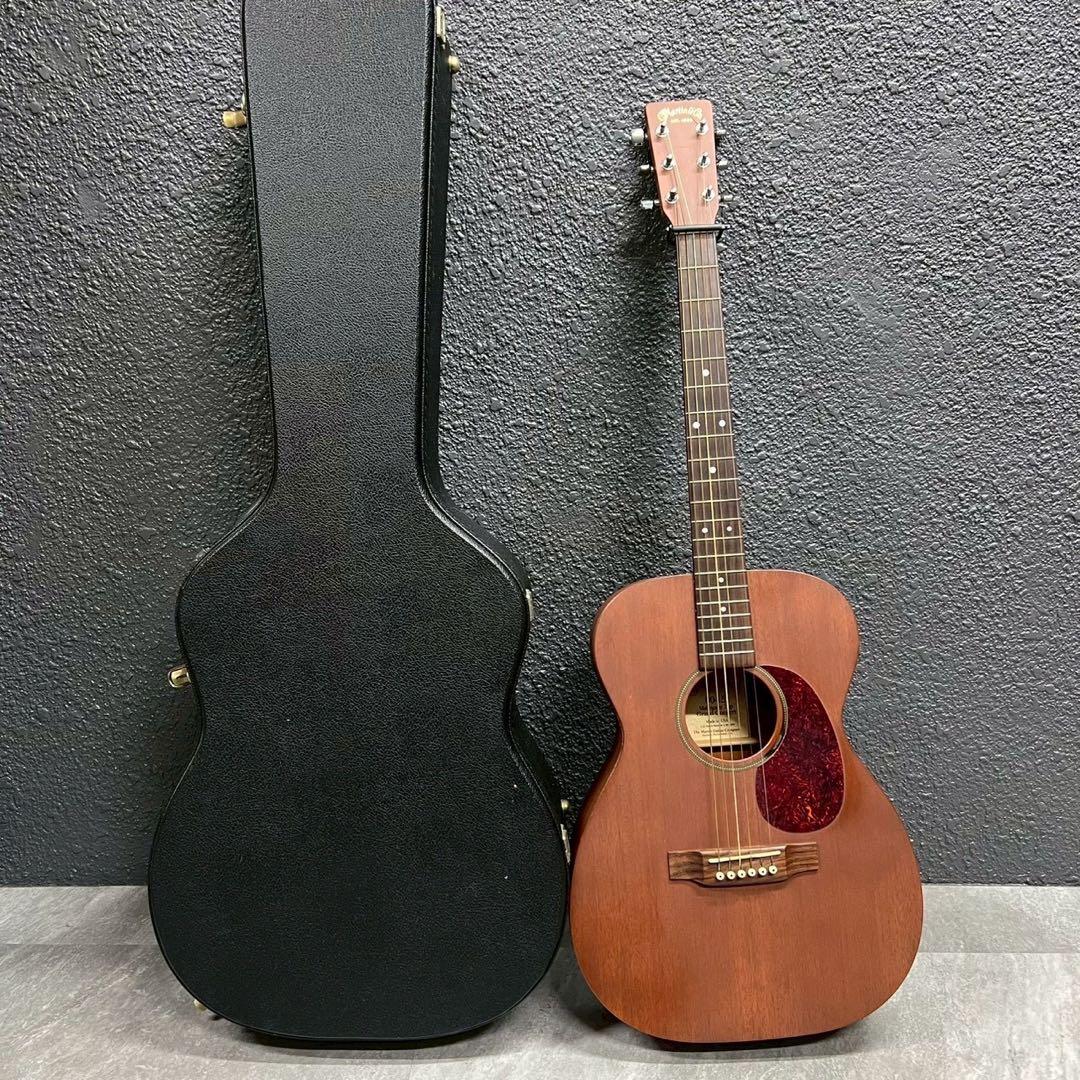 極美品 ケース付 Martin&Co. マーチン 00-15 マホガニー