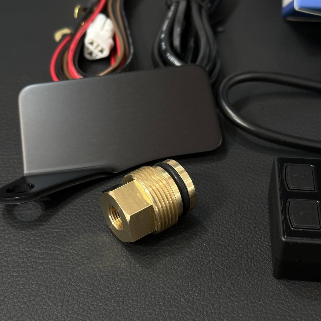 ■ステー付 CBX400F デイトナ ハイグレード テンプ メーター m1836