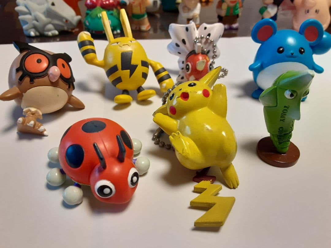 ポケモン フィギュアセット いろいろ２７体