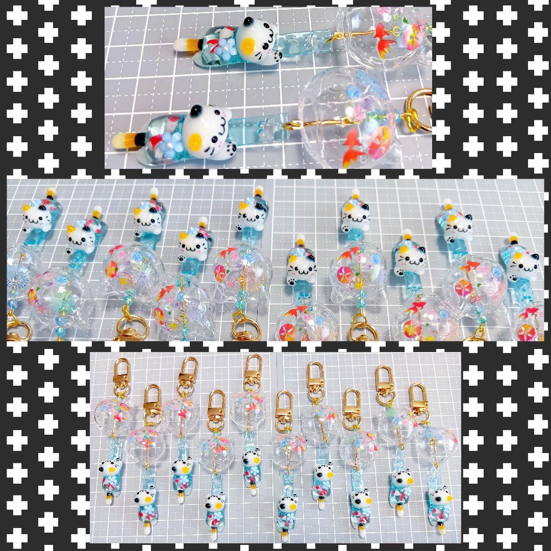 M様オーダー②　レジン猫　風鈴チャーム ハンドメイド　キーホルダー　ミニチュア