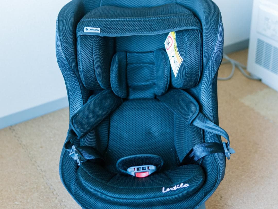 ブラック チャイルドシート ISOFIX対応