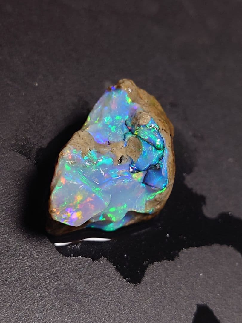 ウェロ産　チョーク　エチオピアオパール　標本　鉱物　原石　プレシャス