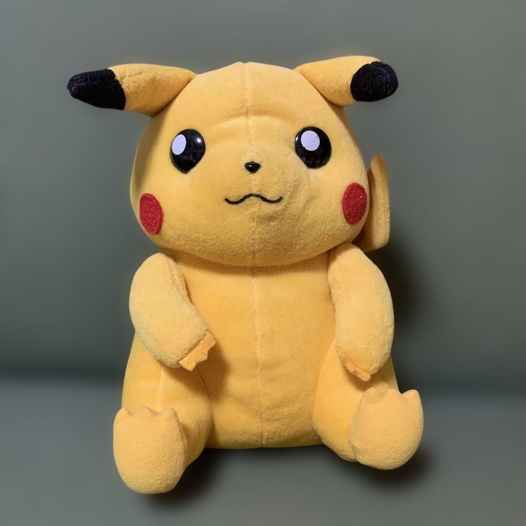 ピカチュウ ぬいぐるみ 置き物 ３体セット TOMY 陶磁器 フィギュア