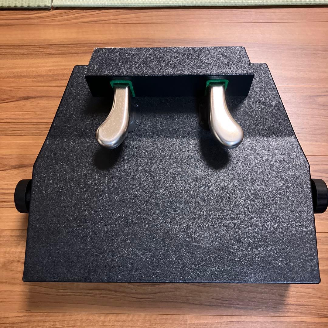 ピアノ補助ペダルAX-100α ブラック