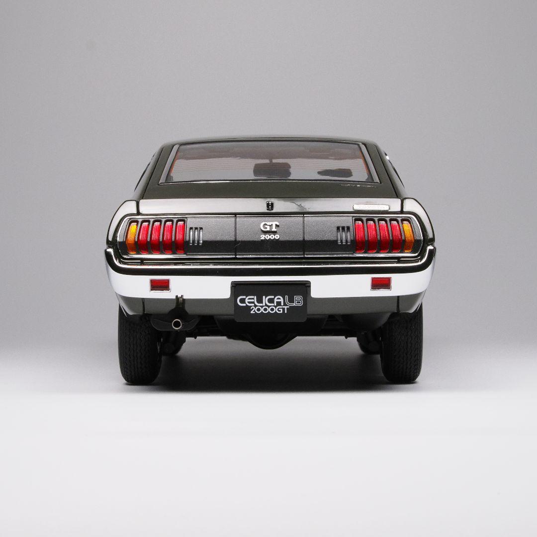 オートアート 1/18 トヨタ セリカ 2000GT モスグリーン