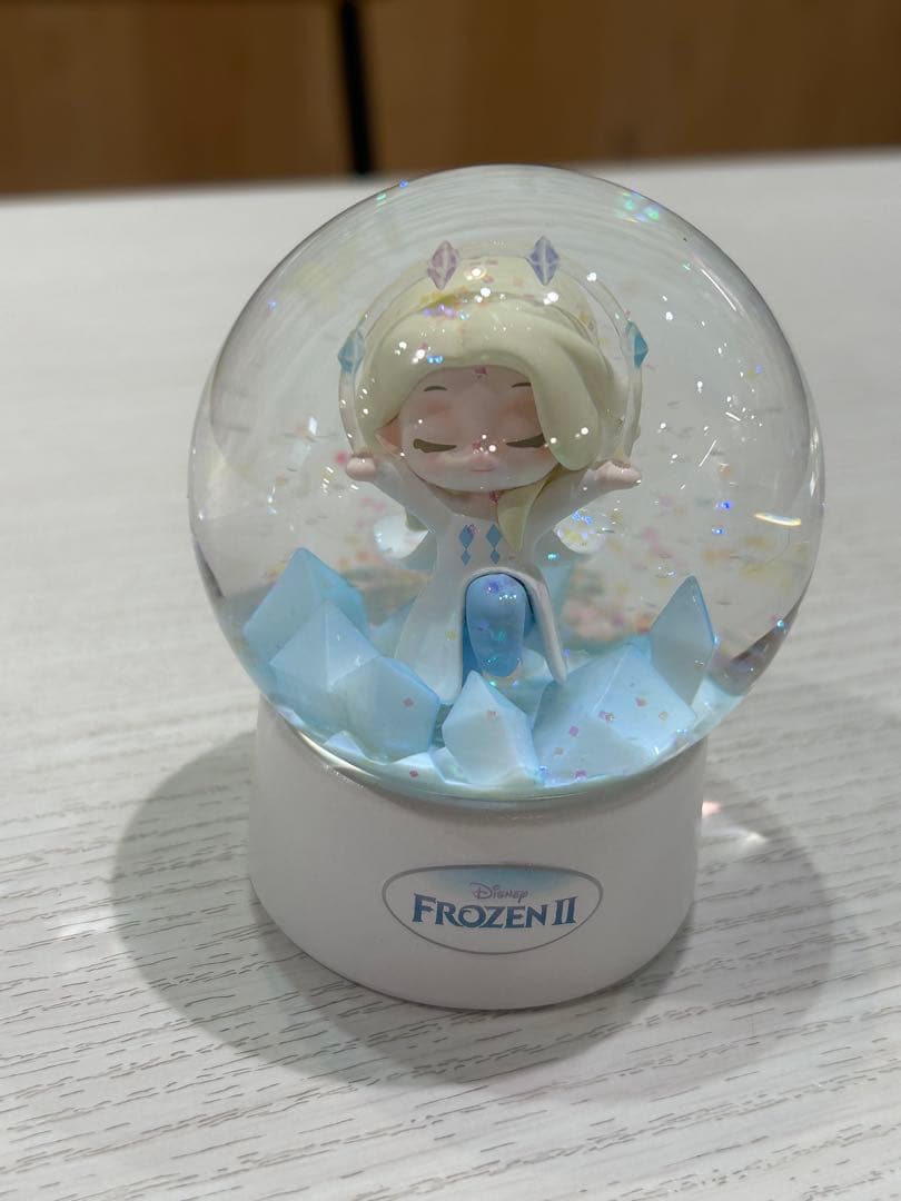 エルサ シークレット 52TOYS スノードーム FrozenII 96分の1