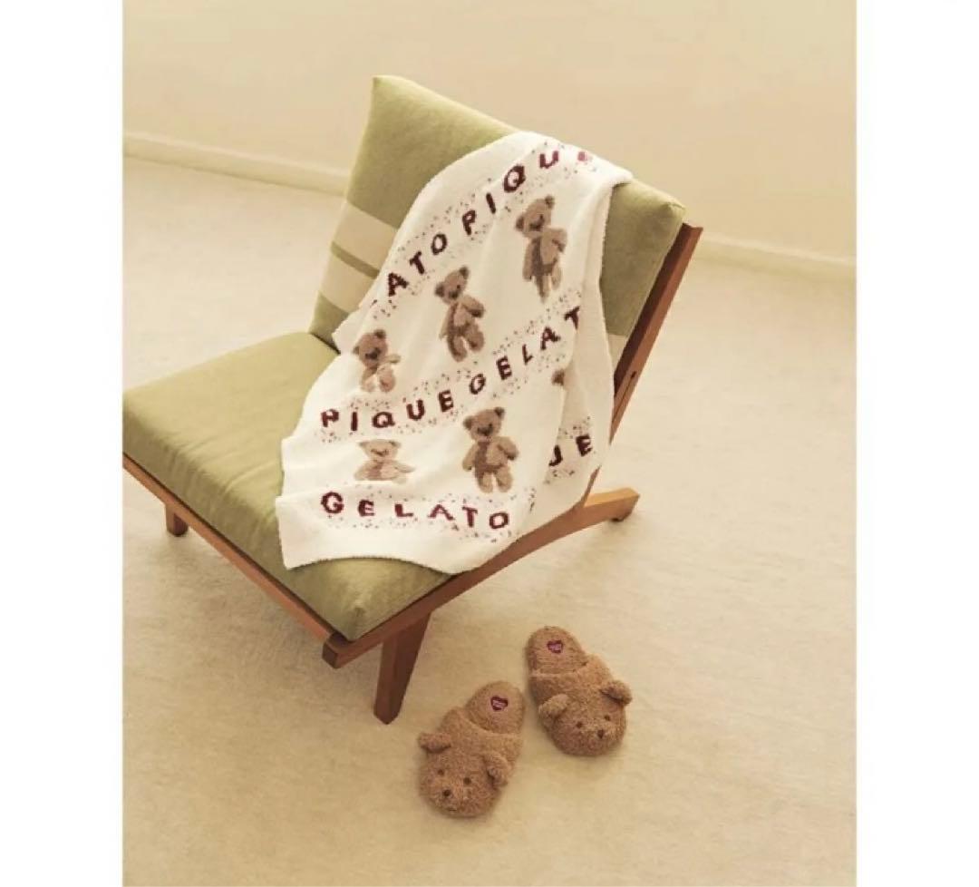 【新品タグ付き】ジェラートピケ　くま　ブランケット　ひざ掛け　ホリデー
