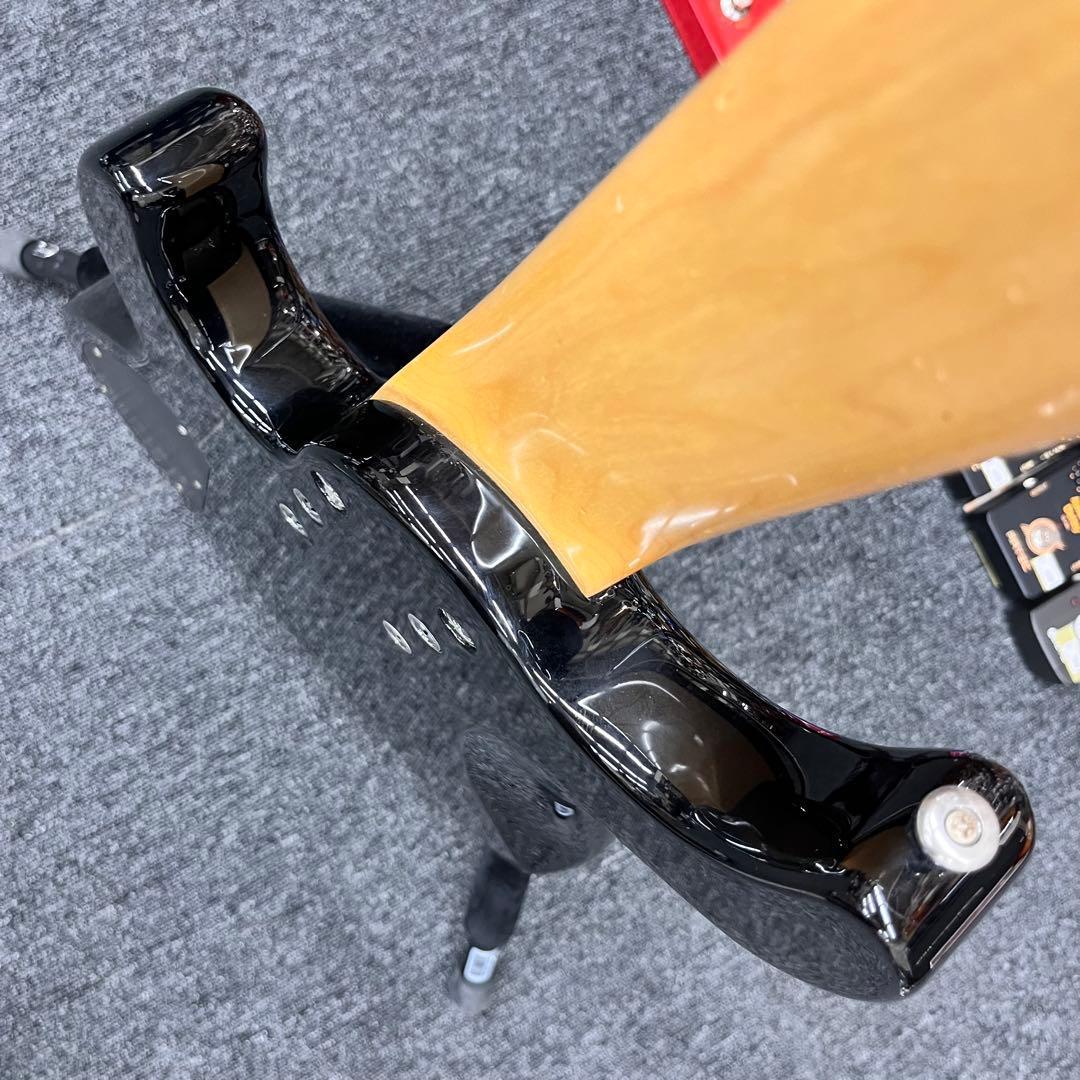 【10253】 Greg Bennett 6弦ベース FN-5-6 ブラック