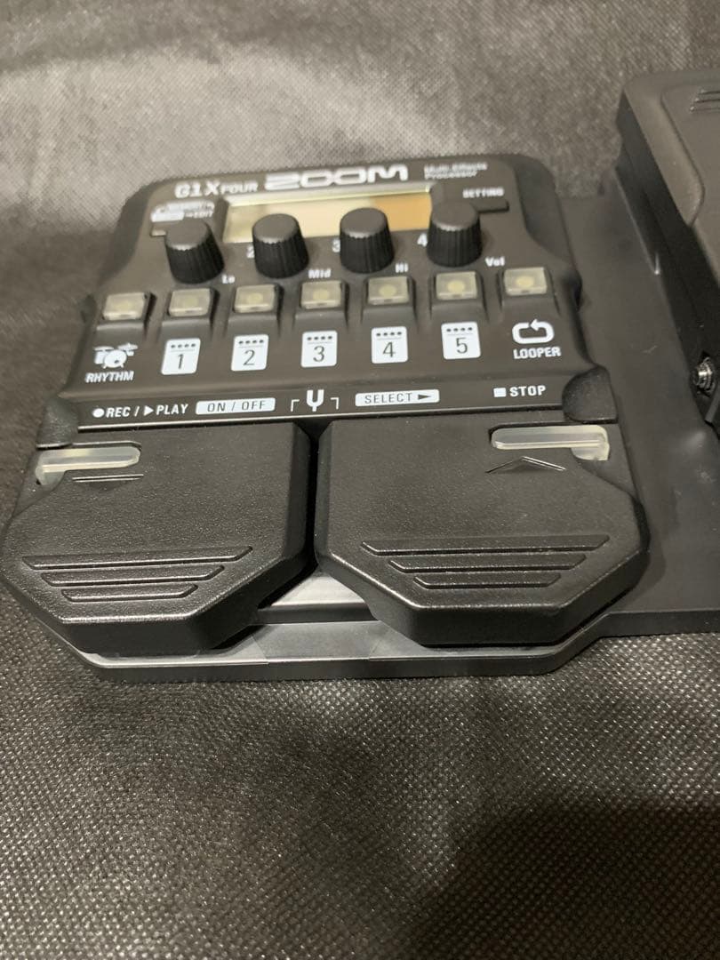 ZOOM G1X FOUR【中古】