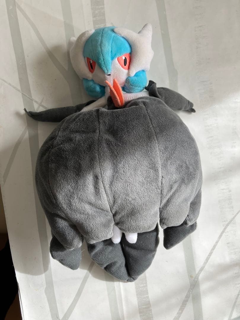 メガサーナイト　色違い　ぬいぐるみ