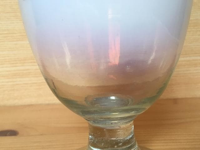 希少!! 大正浪漫 氷コップ 乳白赤縁 なつめ形 和硝子