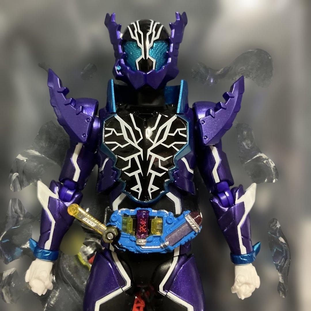 S.H.Figuarts仮面ライダーローグ