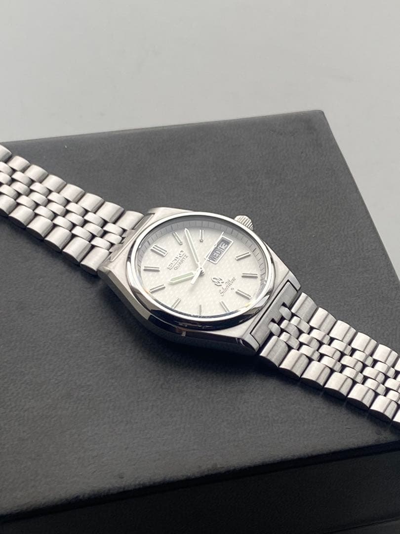 セイコー SEIKOシルバーウェーブ　希少モデル　アンティーク　キズ無し極美品