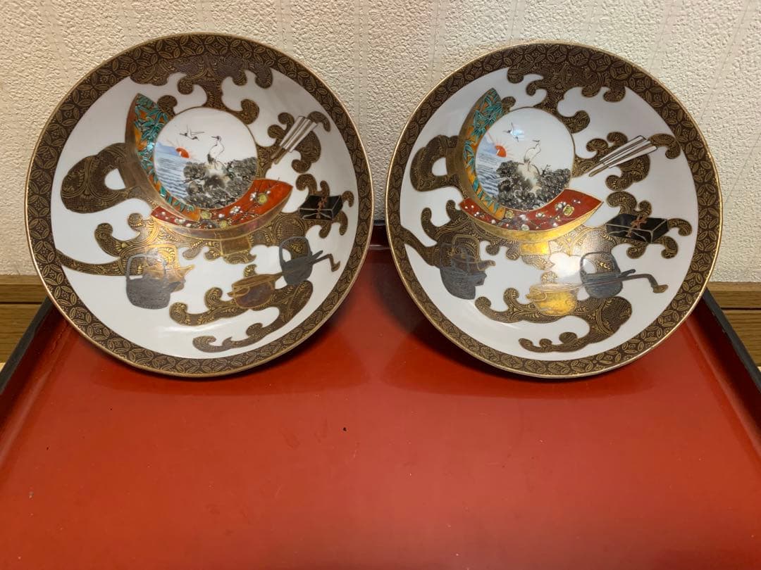 ★骨董品★ 蔵出し 38 九谷焼 茶碗 丼 2個セット 手絵　金彩　お祝い