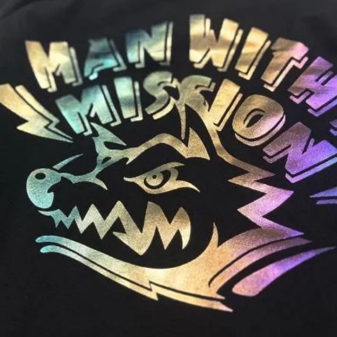 マンウィズ Too many ゴッツ ロンT ブラック ホログラム Mサイズ
