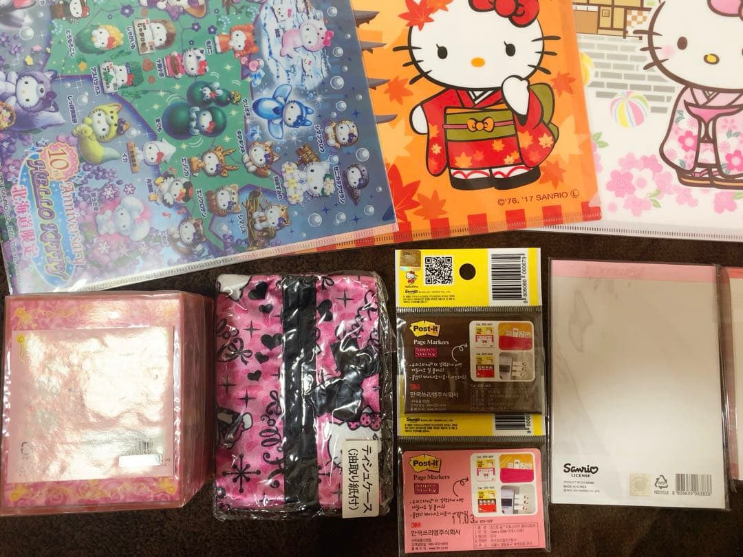 日*4様 サンリオ　HELLO KITTY ハローキティ キャラクターグッズ　ま