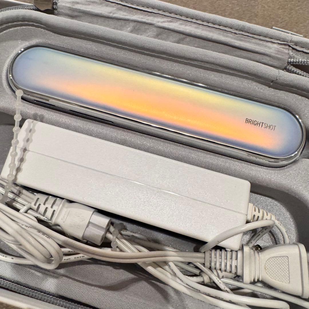 Panasonic 光美顔器 フォト ブライトショット EH-SL85-W