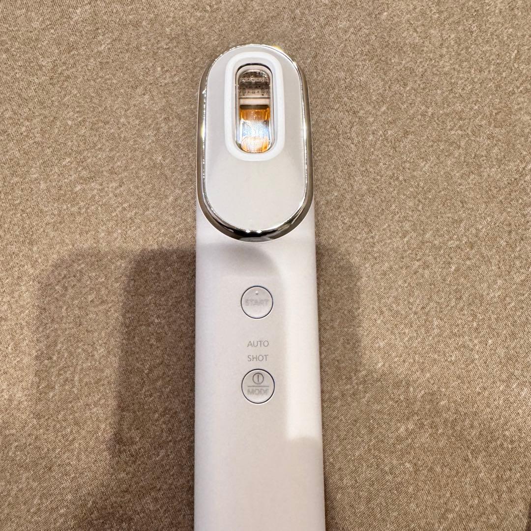 Panasonic 光美顔器 フォト ブライトショット EH-SL85-W