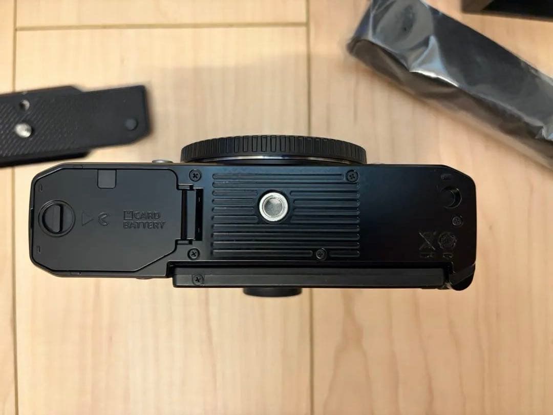 【美品】Nikon Z fc レンズ・グリップ付き