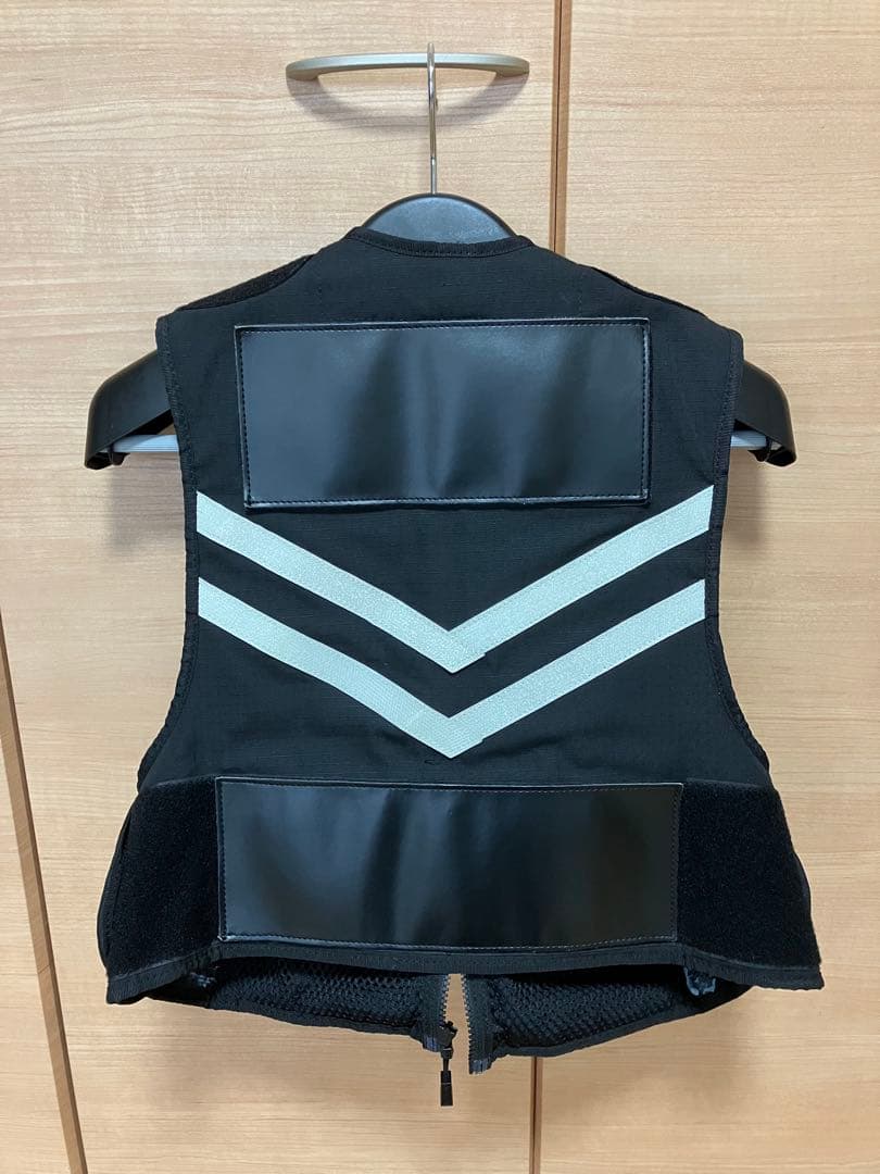 美品【セイバーズ】アラミドベスト