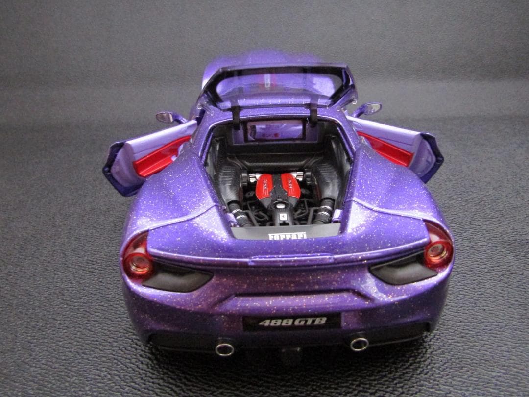 1/18　フェラーリ　Ferrari 488GTB 　オールペン　カスタム