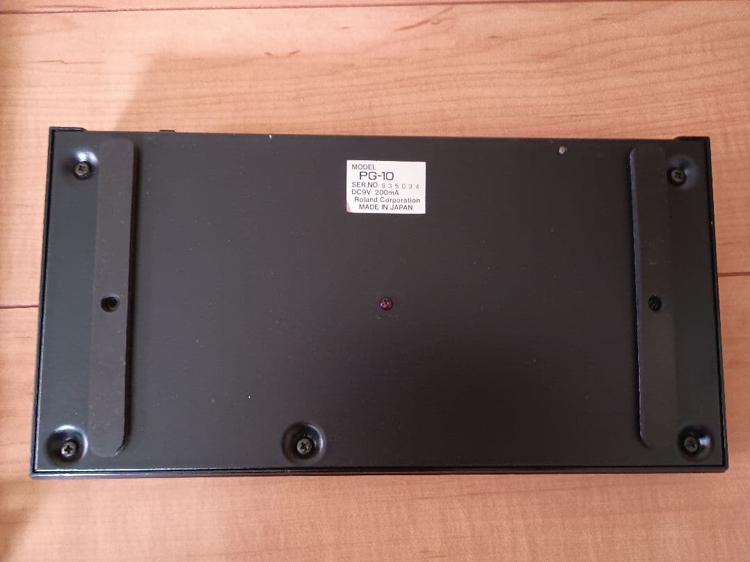 Roland D-110/PG-10 シンセサイザー