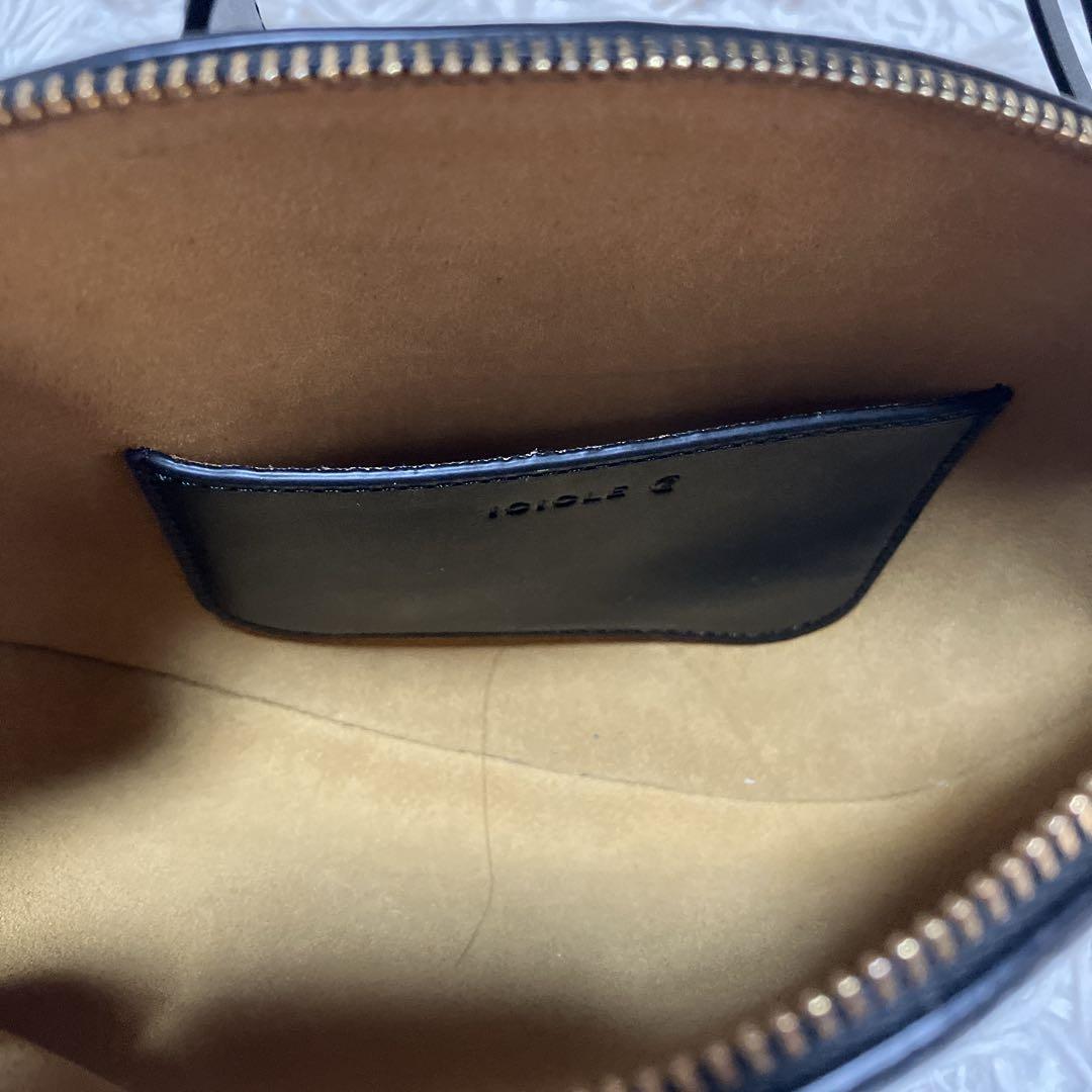 美品 ICICLE アイシクル ボディバッグ レザー ブラック