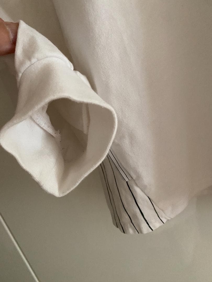 s*i様 SEE SEE yes good market s.f.c ロンT 白