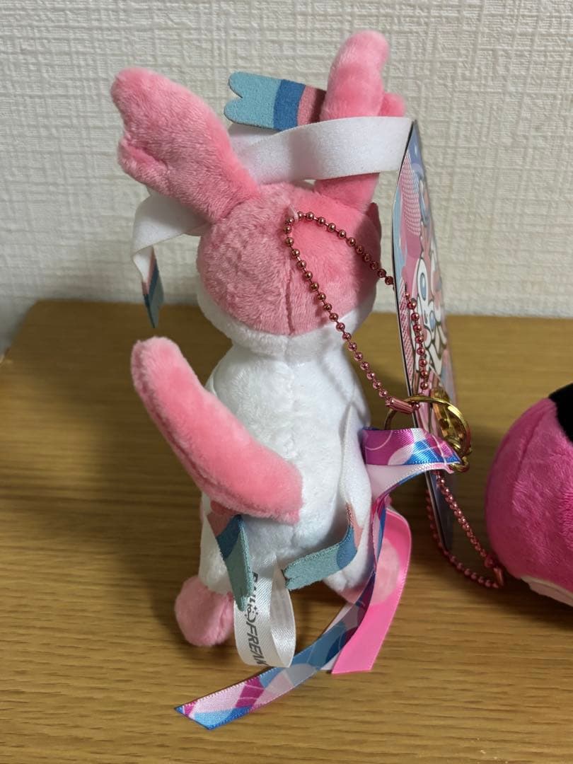 ポケモン　ペアマスコット BALL FREAK ニンフィア　ラブラブボール　#1