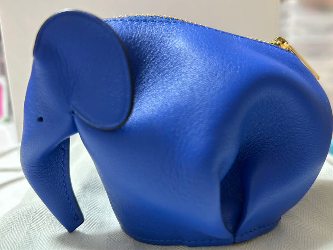 ロエベ　エレファント　ケース