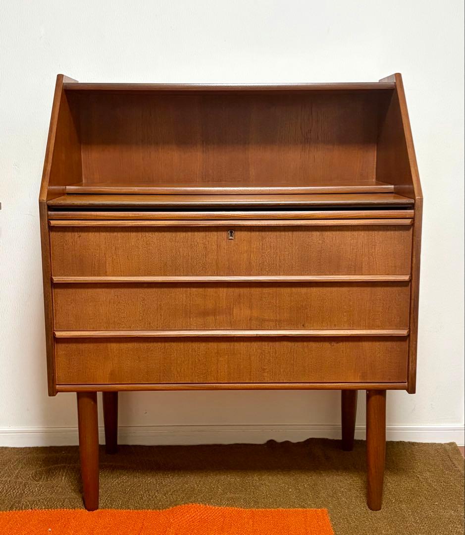 北欧家具ミラー付きライティングビューロ　デンマーク　チーク