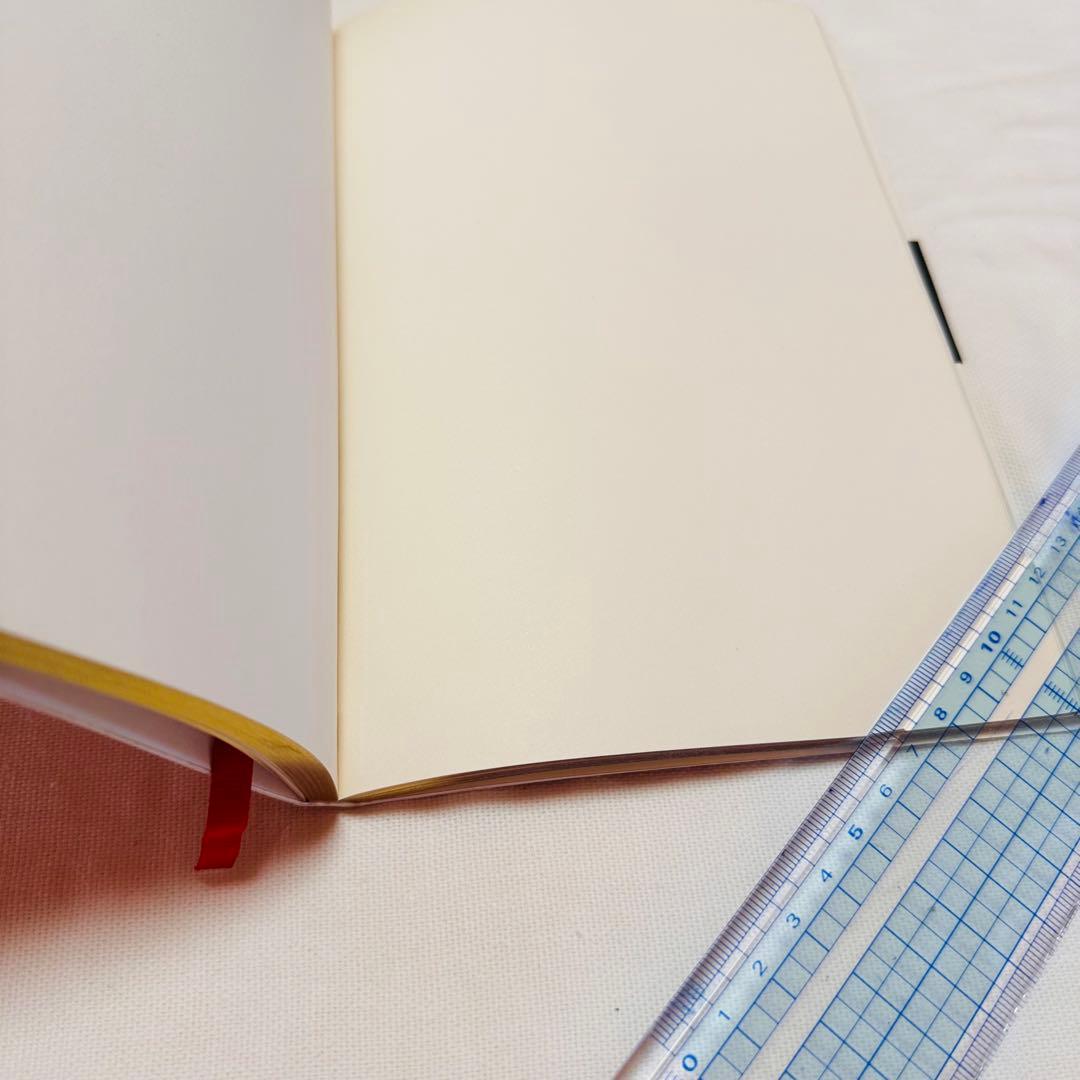 入手困難 レア クリスチャン・ルブタン ノート 非売品 コレクション