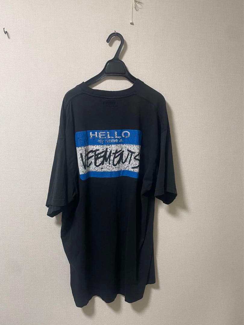 正規品　vetements Hello My Name is tシャツ